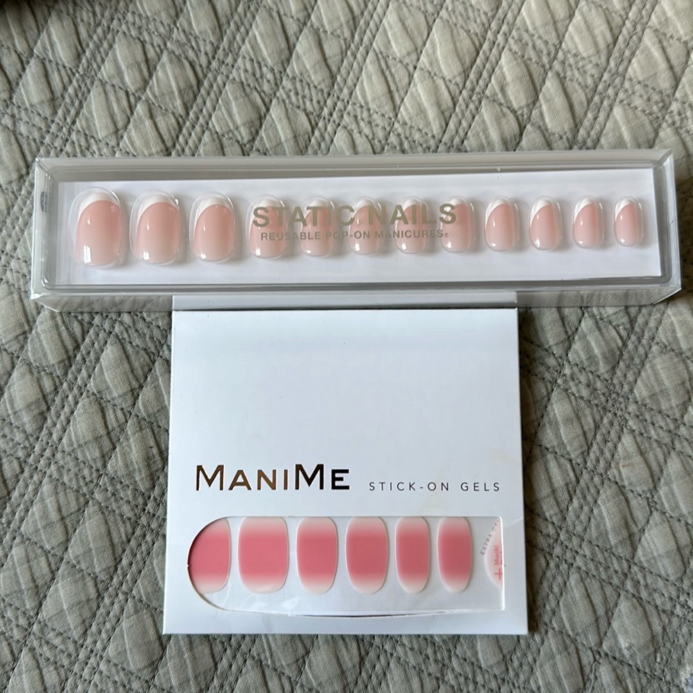 Gel nails. Stick on, and glue on. Glue is included.